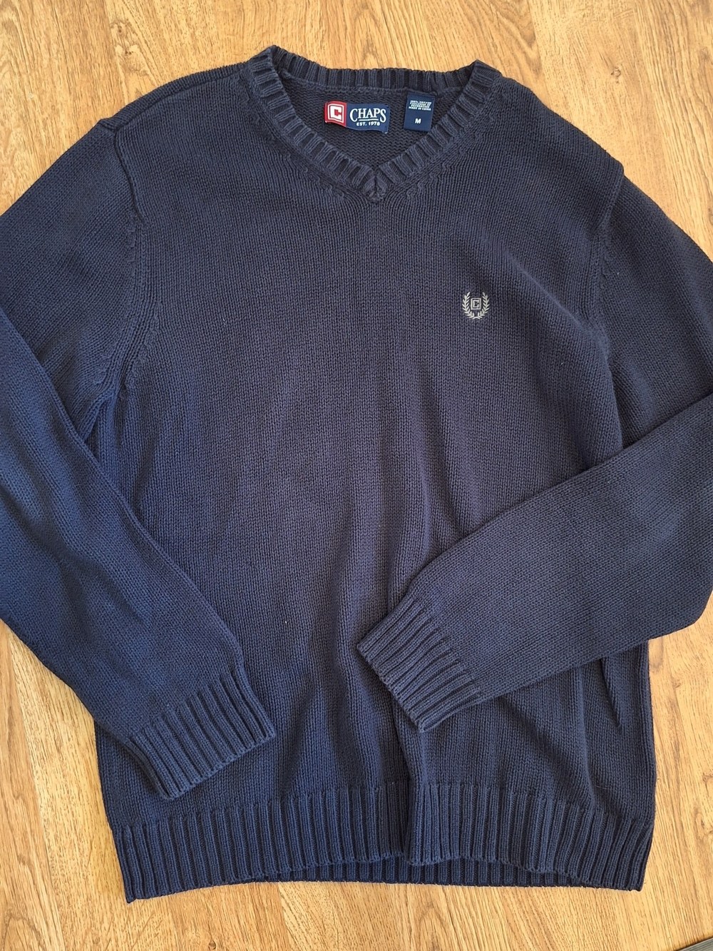 Chaps Men’s Navy V-Neck Sweater